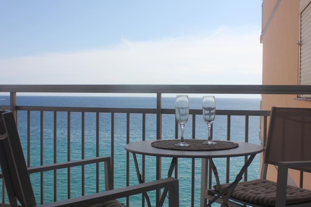 Apartamento Primera Linea De Mar Платья-де-Аро Экстерьер фото